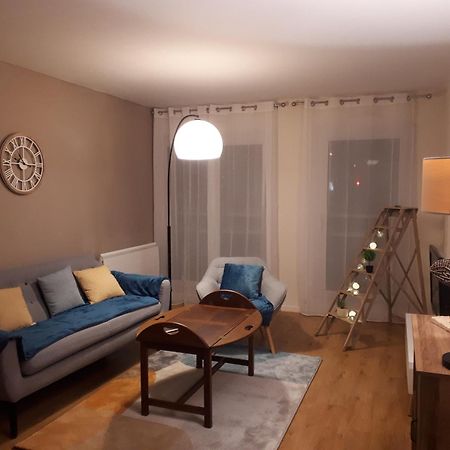 Appartement 3 Chambres 5 Couchages ベルサイユ エクステリア 写真
